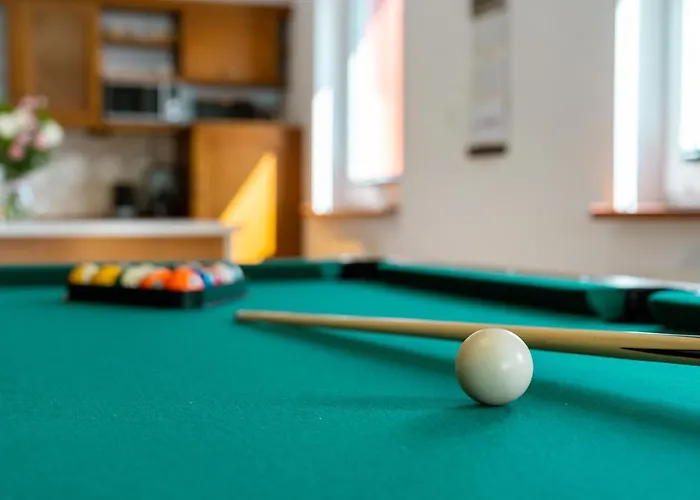 Bukowy Z Bilardem Appartement